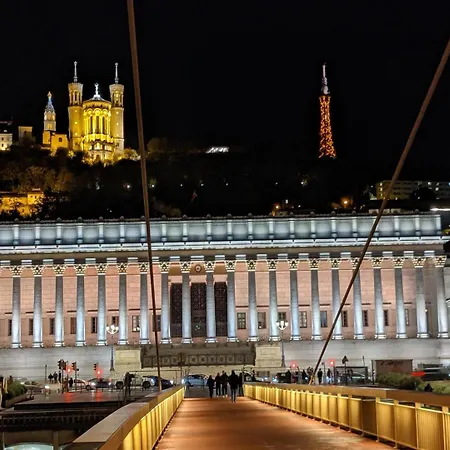 In | Du Temple Des Jacobins Апартаменты